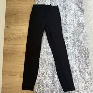 NEW without tags Align Cropped Legging